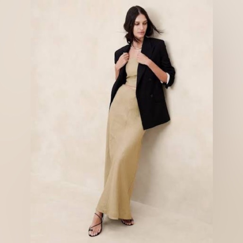 NWOT Banana Republic Lisa Linen Maxi Skirt